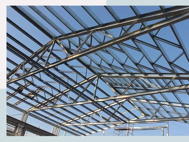 Строительство фермы в Муравленко