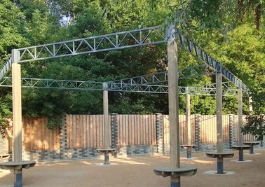 Терраса из металлоконструкций под ключ, проектирование, изготовление и монтаж от СтальСтрой-Мрв